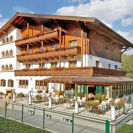 Alpines Gourmet Hotel Montanara Flachau Dış mekan fotoğraf