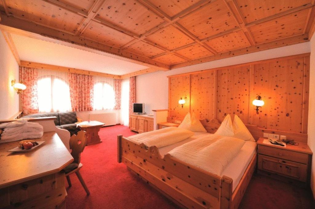 Alpines Gourmet Hotel Montanara Flachau Dış mekan fotoğraf
